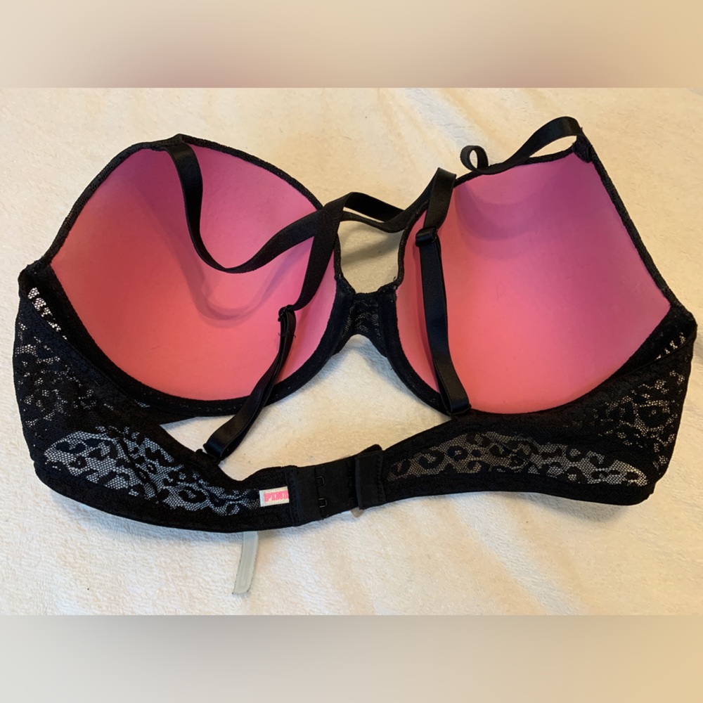 Victoria’s Secret Pink bra